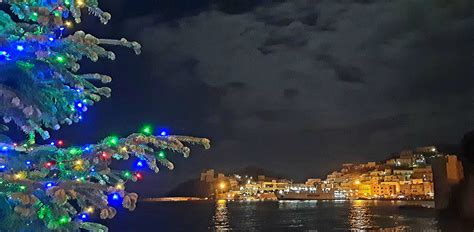 “Natale a Ponza” al via al cartellone degli eventi natalizi presentati .